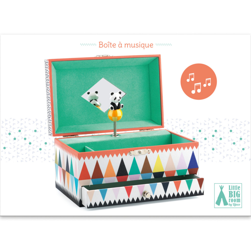 DJECO Panda: hracia skrinka so zásuvkou a priečinkom na prstienky