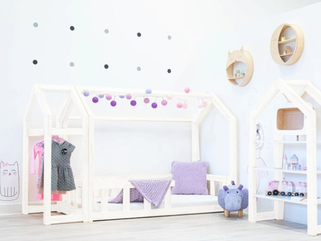 Elis design Domčeková posteľ so zábranou a voliteľnou výškou nožičiek premium biela rozměr lůžka: 70 x 140 cm, šuplík, nožičky: s nožičkami bez šuplíka