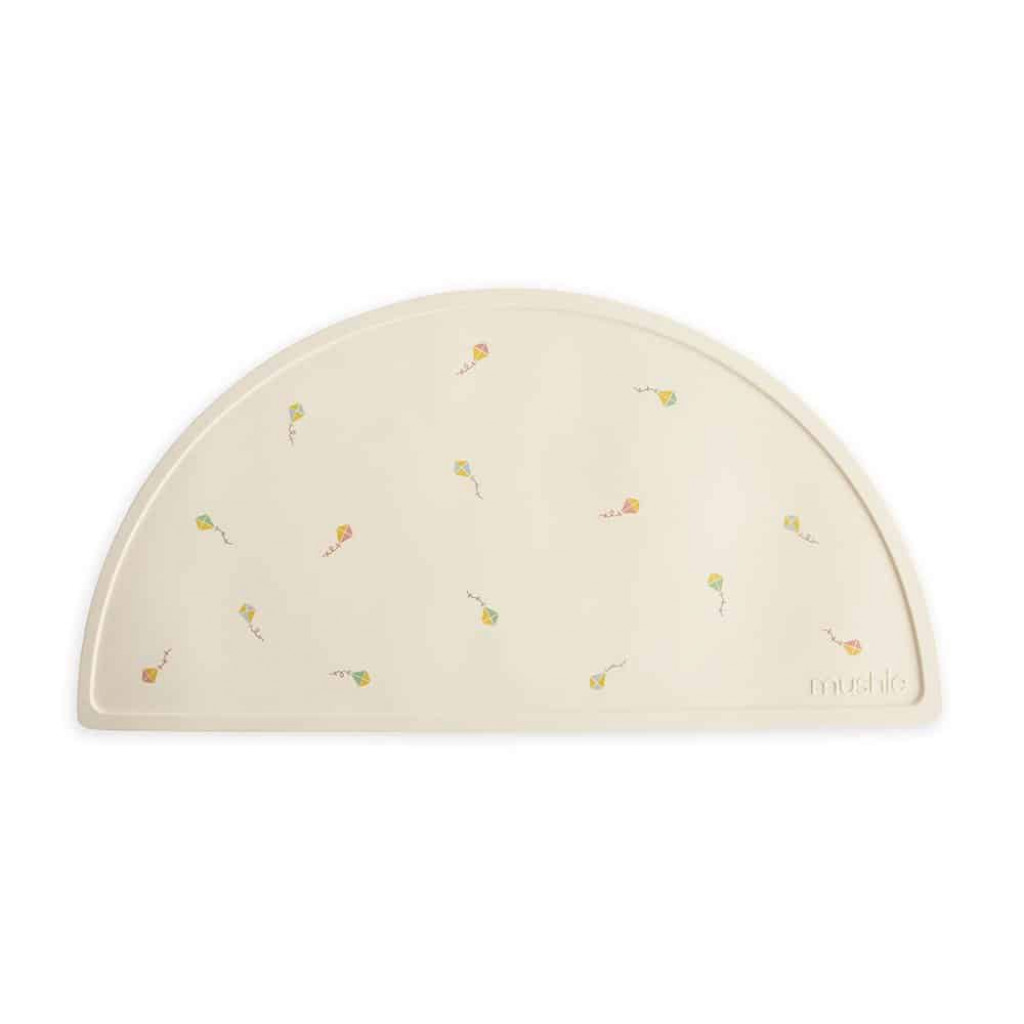 Mushie Silikónové prestieranie mushie - kiten