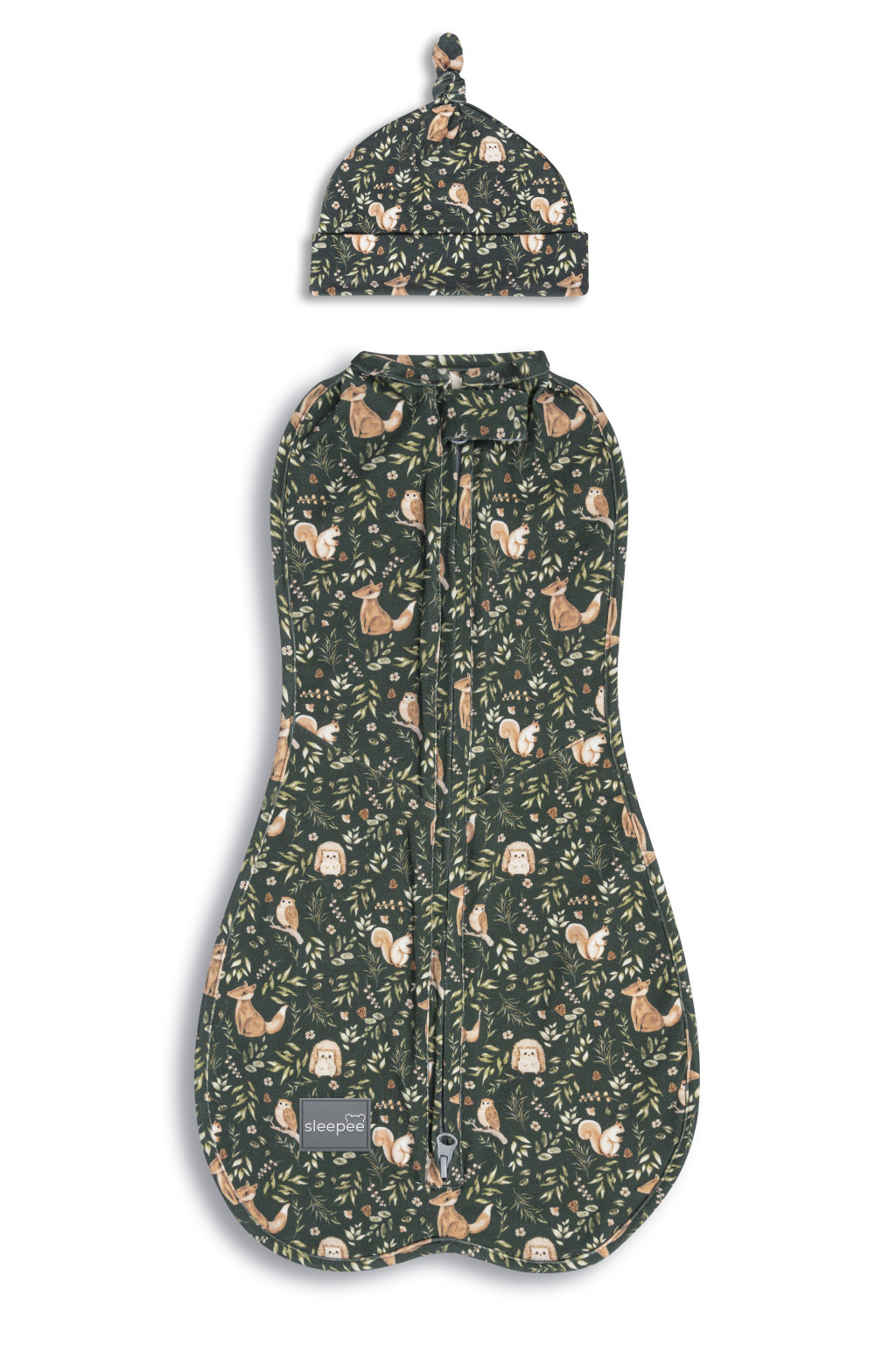 Sleepee Zavinovačka Sleepee First Step Swaddle s čepičkou zdarma Green Forest