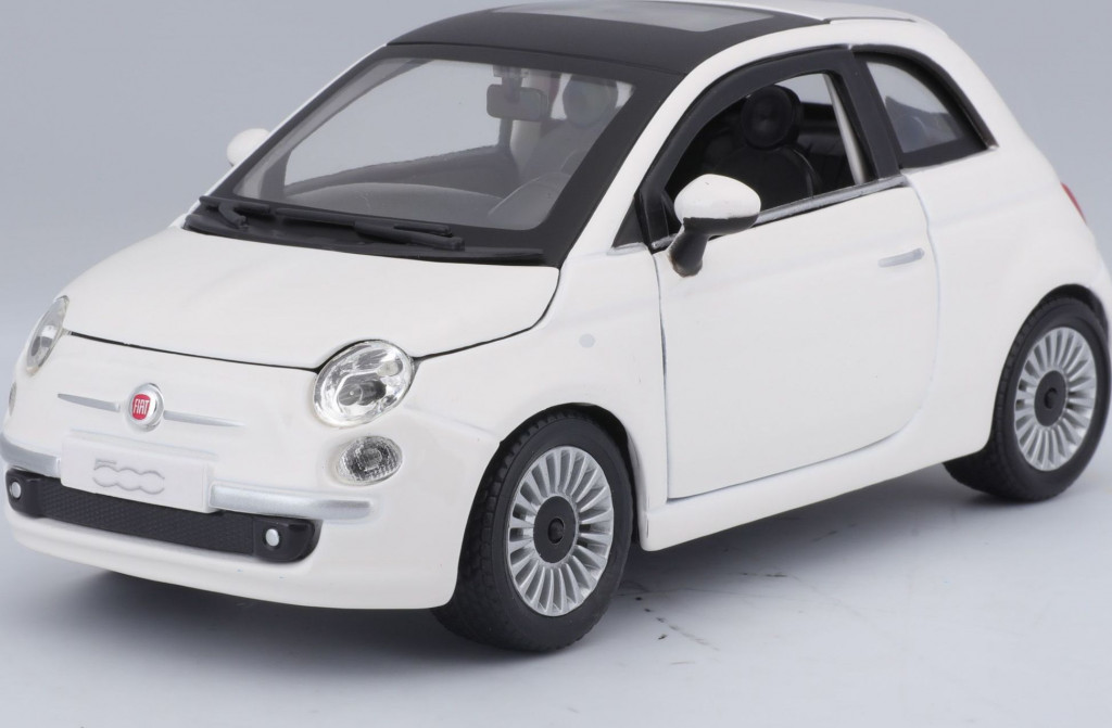 Bburago Bburago 1:24 Fiat 500 (2007) White