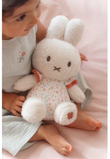 Králíček Miffy Lucky Blossom 20 cm