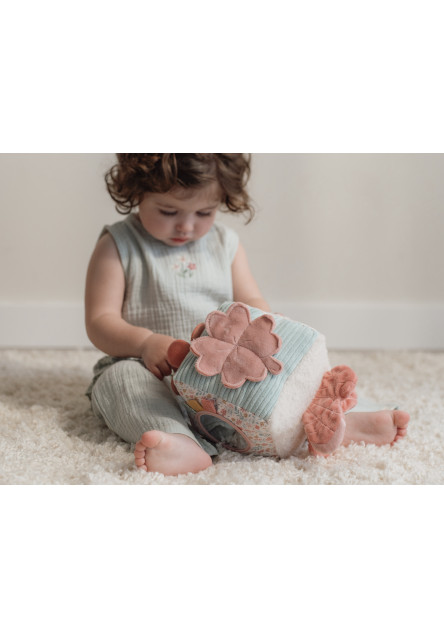 Kostka textilní s aktivitami králíček Miffy Lucky Blossom