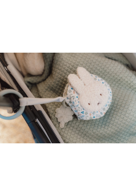 Závěsná textilní knížka králíček Miffy Lucky Leaves