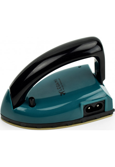 Cestovná mini žehlička Legami Mini Travel Iron Legami