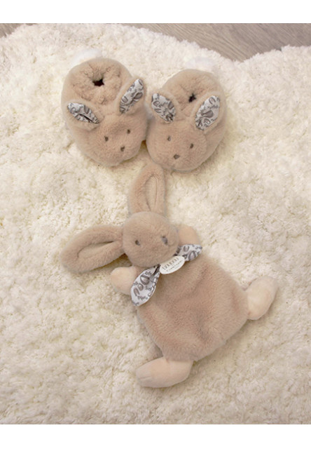DC4260 DouDou et compagnie Dárková krabička zajíček 15cm - Béžová