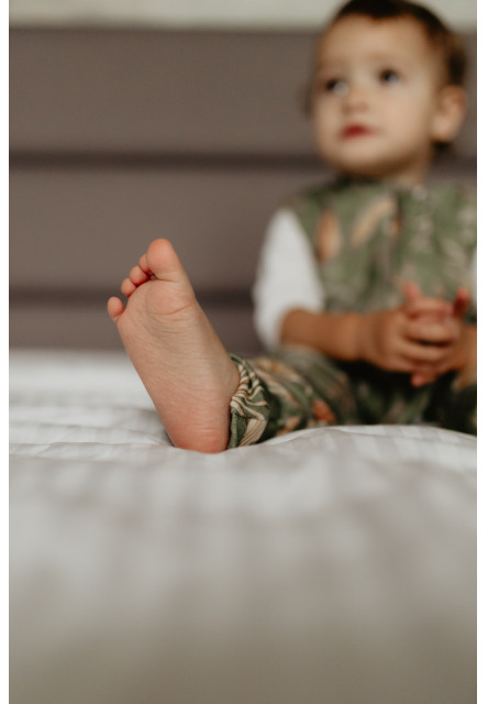 Celoroční spací pytel s nohavicemi Sleepee Green Forest XS