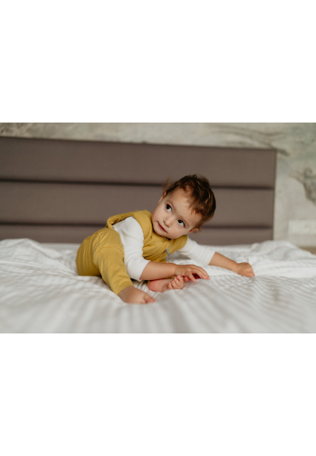 Celoroční spací pytel s nohavicemi Sleepee Green Forest XS