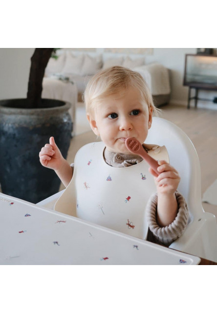 Silikónový podbradník mushie - circus