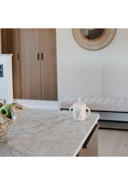 Silikónový pohárik so slamkou mushie - lilac flowers