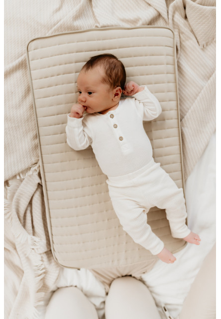 Multifunkční hnízdečko pro miminko s bílým šumem 3v1 Sleepee Sand