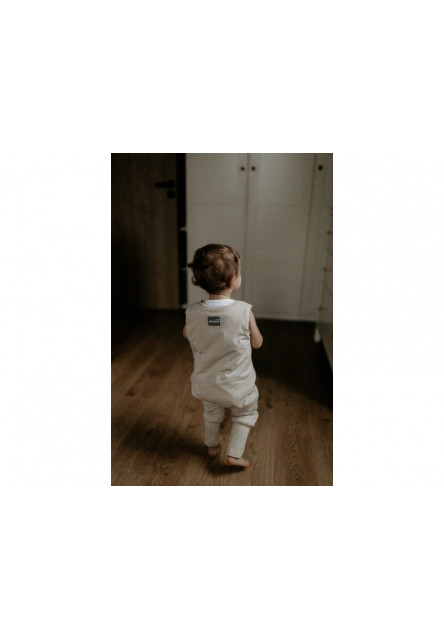 Celoroční spací pytel s nohavicemi Sleepee Černé tečky M