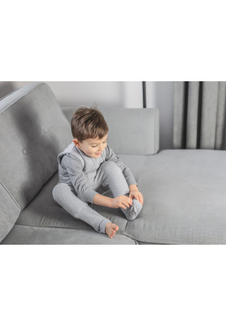 Celoroční spací pytel s nohavicemi Sleepee Černé tečky M