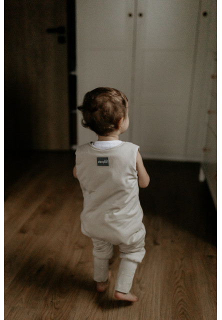 Celoroční spací pytel s nohavicemi Sleepee Černé tečky XS