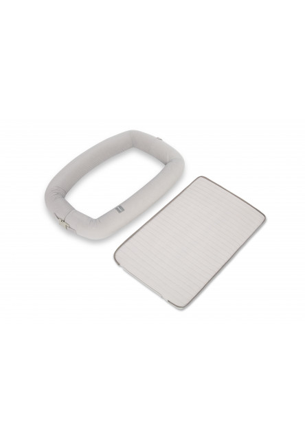 Multifunkční hnízdečko pro miminko s hrazdičkou a hračkami 3 v 1 Sleepee Grey