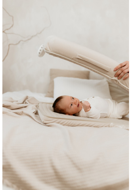 Multifunkční hnízdečko pro miminko s odnímatelnými boky 2 v 1 Sleepee Pink