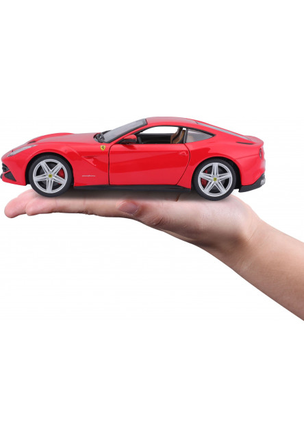 Bburago 1:24 Ferrari F12 Berlineta Red