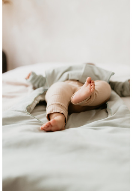 Celoroční spací pytel s odepínacími rukávy Sleepee Pink