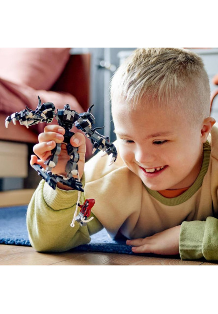 Venom v robotickom brnení vs. Miles Morales