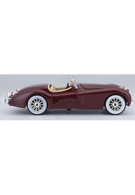 Bburago 1:24 Jaguar XK 120 Roadster (1951) Red