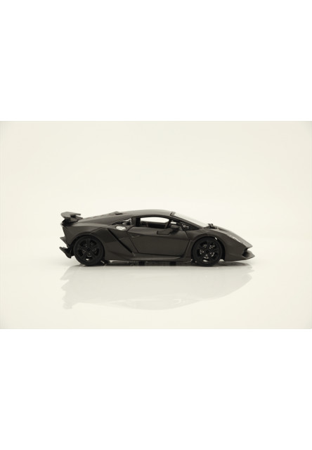 Bburago 1:24 Plus Lamborghini Sesto Elemento Metallic Grey