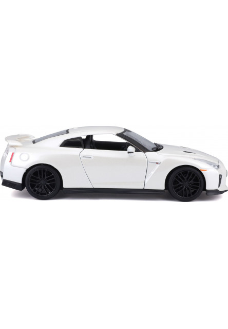 Bburago 1:24 Plus Nissan GT-R Metallic White