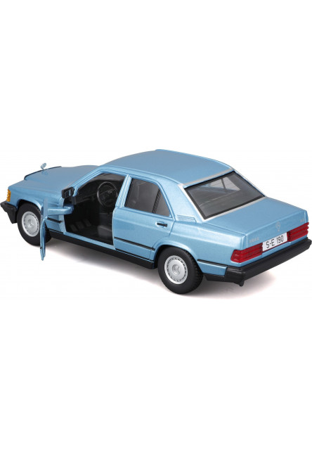 Bburago 1:24 Plus - 1987 Mercedes-Benz 190E - Diamond Blue