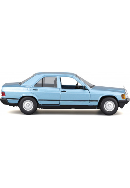 Bburago 1:24 Plus - 1987 Mercedes-Benz 190E - Diamond Blue