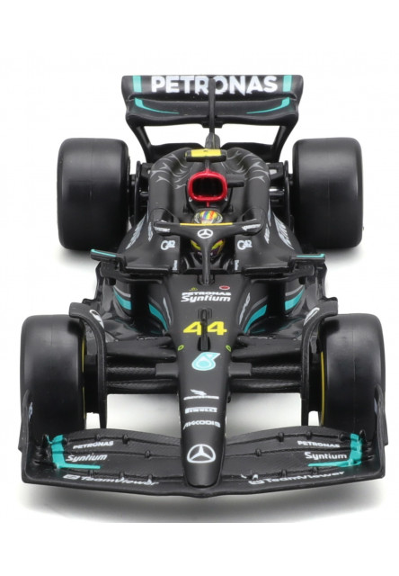 Bburago 1:24 RACE Formula F1 - Mercedes-AMG F1 W14 E (2023) #63 George Russell with driver