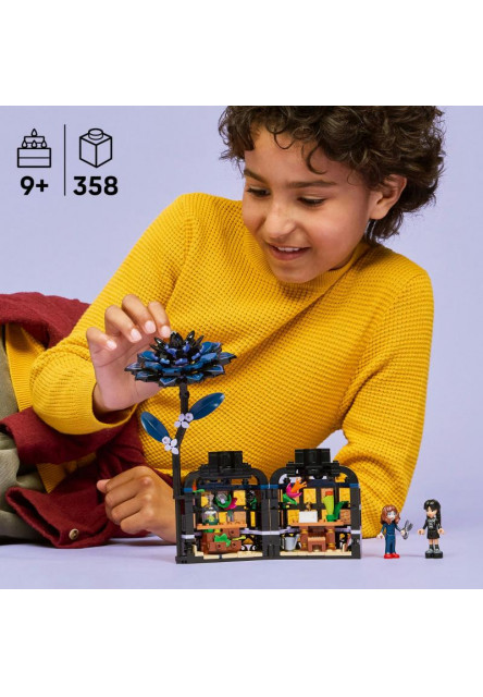 Wednesday Čierna georgína