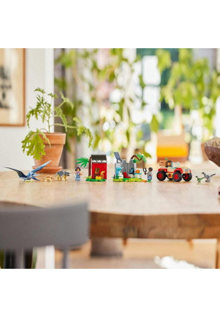 Záchranárske stredisko pre dinosaurie mláďatá