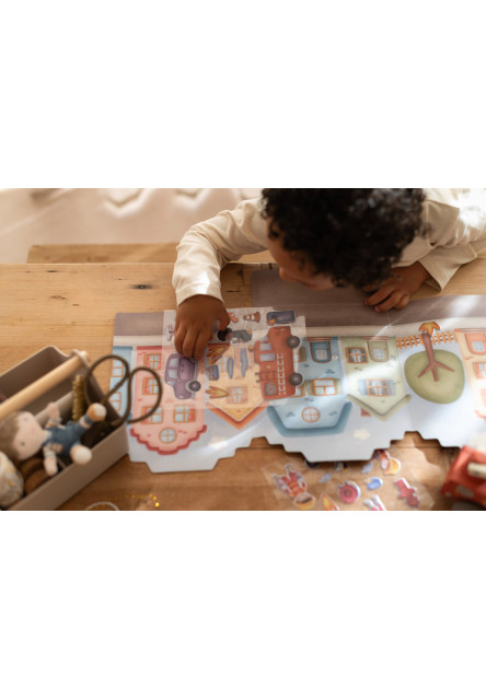 Knížka se samolepkami Hasičská stanice Jim