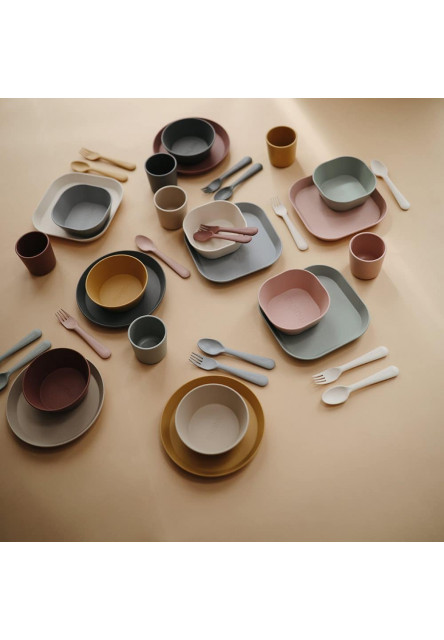 Hranatý obedový tanier mushie - dusty rose