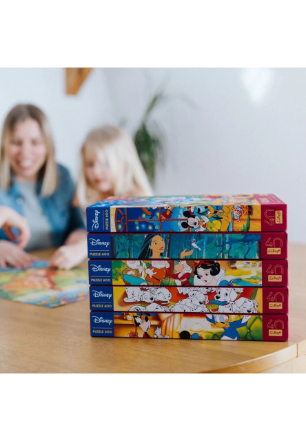 Trefl Puzzle 600 Výročné - Mickey Mouse a priatelia / Vianoce