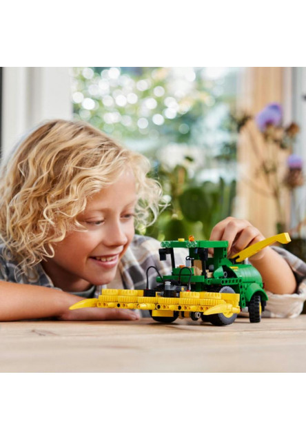 John Deere 9700 Forage Harvester