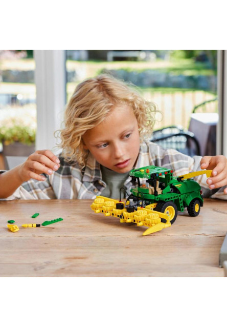 John Deere 9700 Forage Harvester