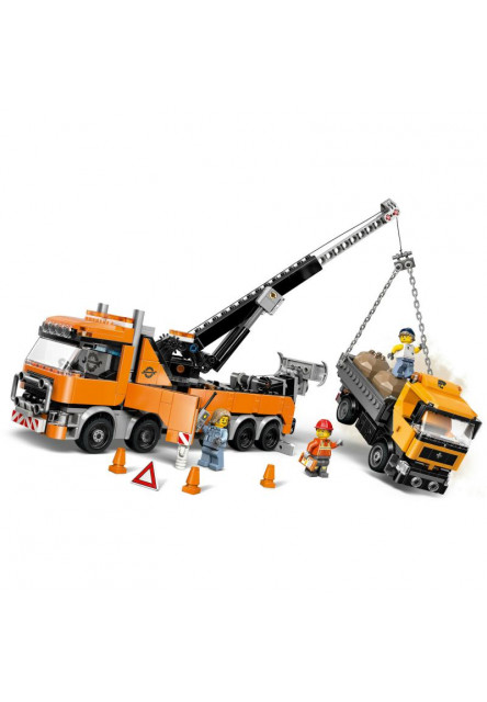 Výkonné záchranné odťahové vozidlo so žeriavom