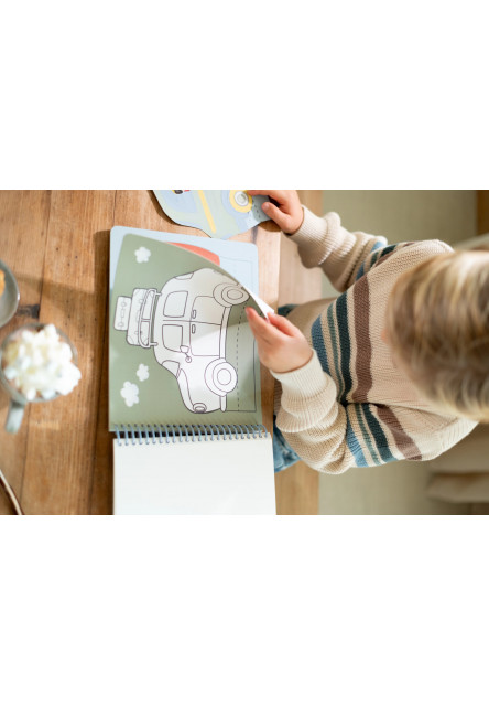 Kniha s vystřihovacími auty Jim