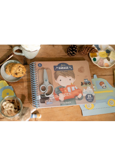 Kniha s vystřihovacími auty Jim