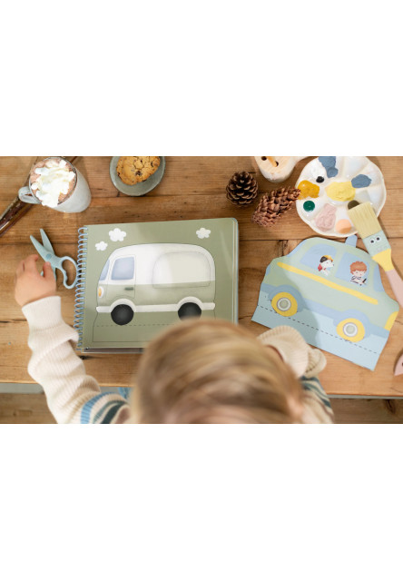 Kniha s vystřihovacími auty Jim