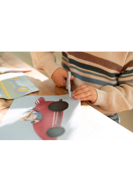 Kniha s vystřihovacími auty Jim