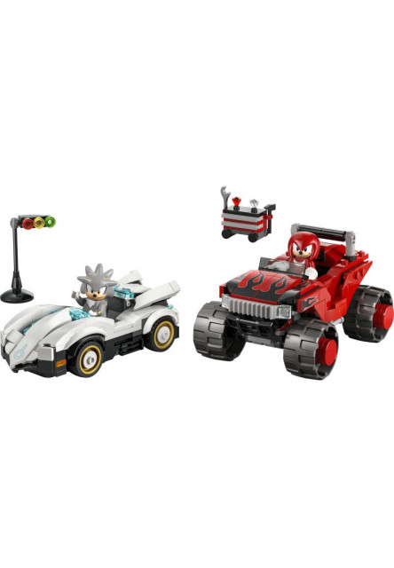 Silver a jeho auto vs. Knuckles a jeho monster truck