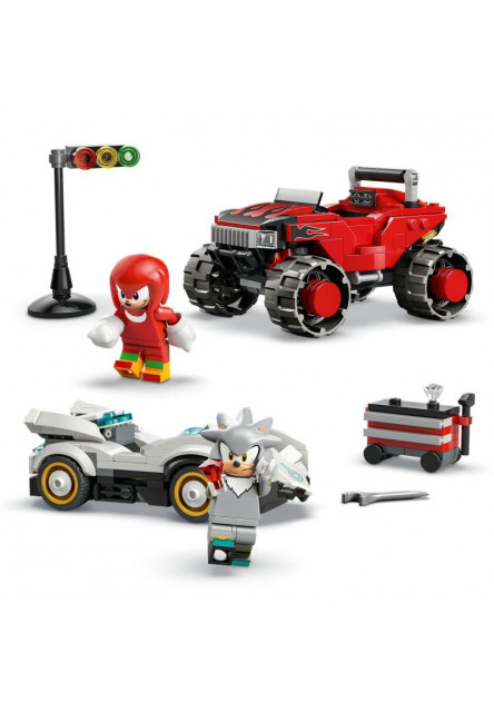 Silver a jeho auto vs. Knuckles a jeho monster truck