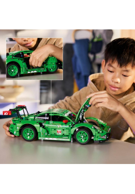 Auto Porsche 911 GT3 R REXY AO Racing