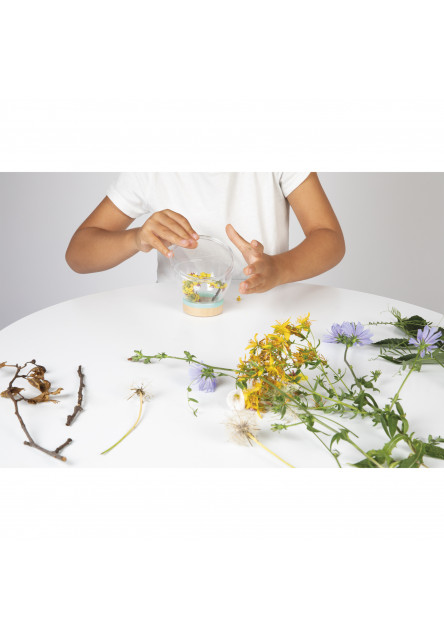 Happy Garden Pohárik na pozorovanie s lupou