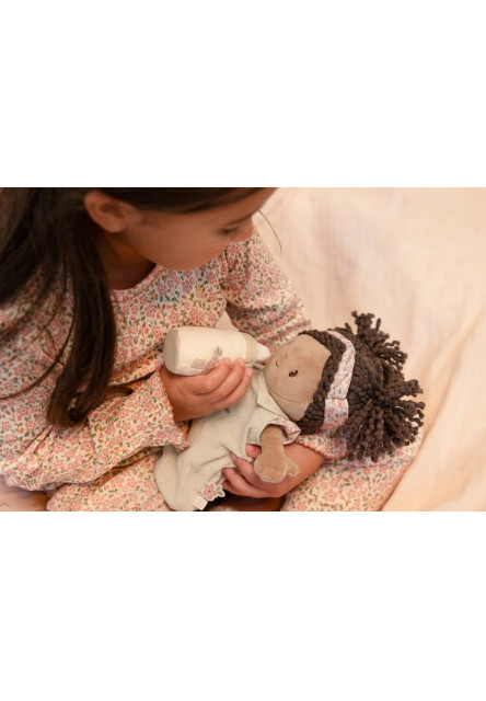 Panenka v košíku Evi