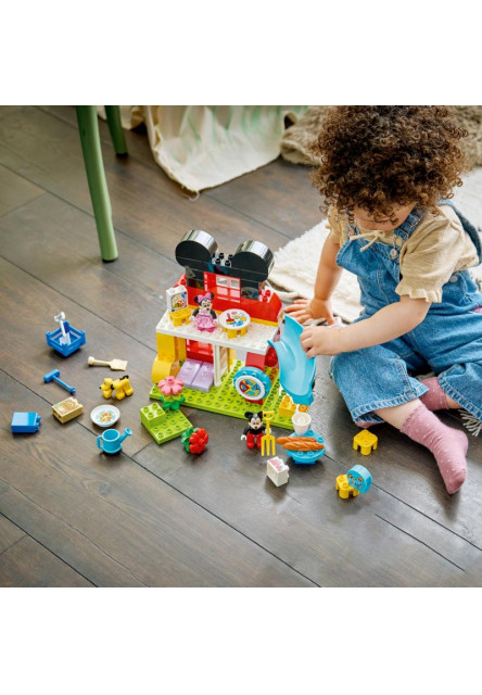 Mickey Mouseov klub s Minnie a Plutom