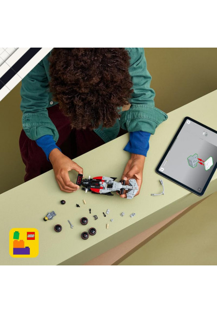 Pretekárske auto Audi Revolut F1® Team R26