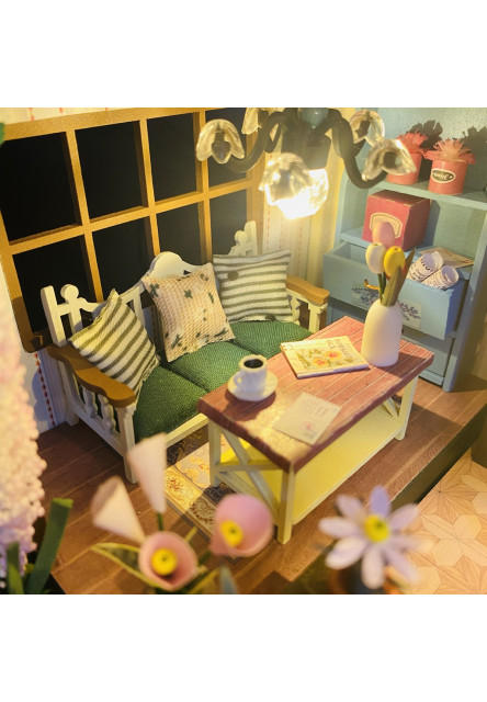 Miniatúra domčeka Darcyin kvetinový dom