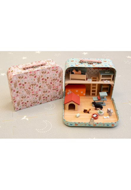 Domček pre maznáčikov v kufríku